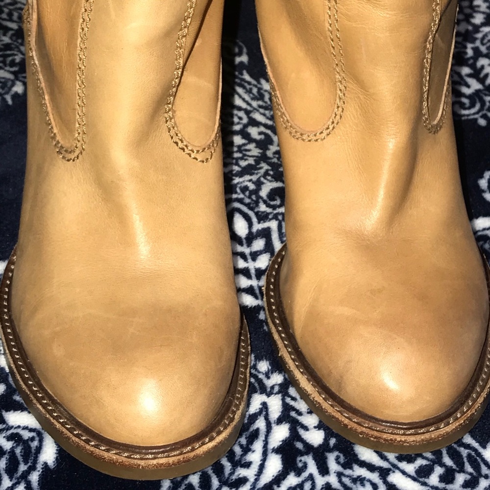 Bcbg Booties - image 5